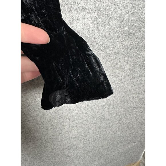 Vintage Size 12 Velvet Top Witchy Whimsygoth Black Long Sleeve Button Sweetheart - Picture 9 of 13